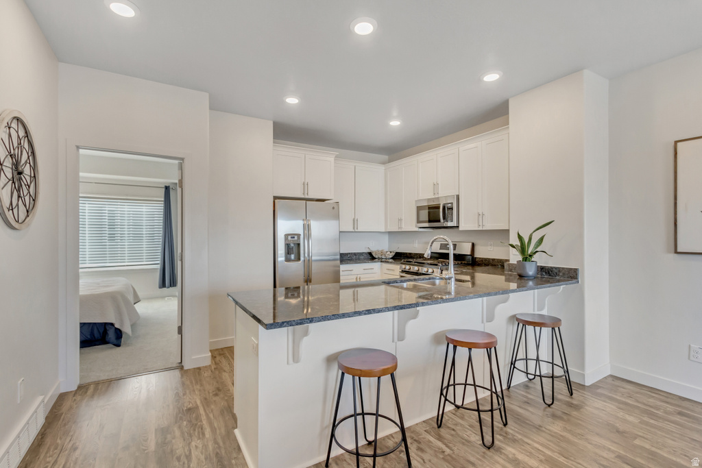 994 W SAPPHIRE PEAK DR #200 Bluffdale, UT 84065