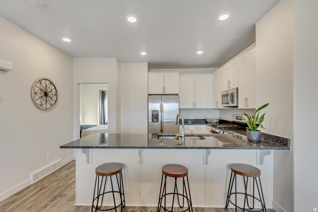 994 W SAPPHIRE PEAK DR #200 Bluffdale, UT 84065