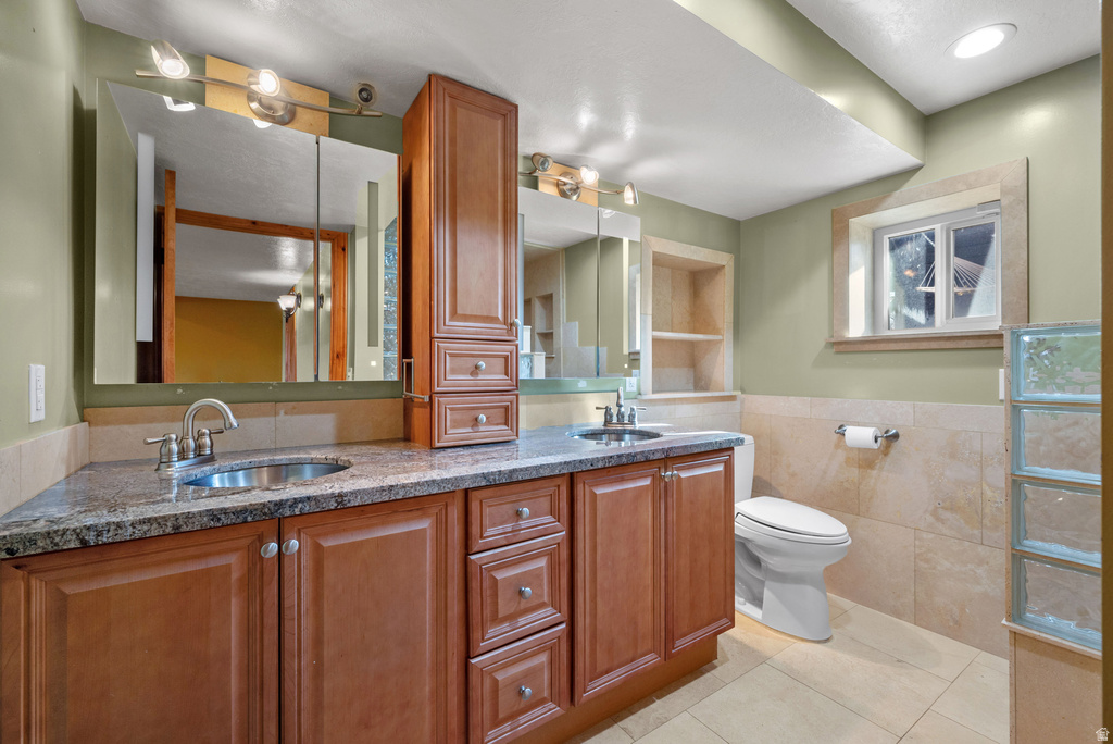 6479 W KINGS DR West Valley City, UT 84128