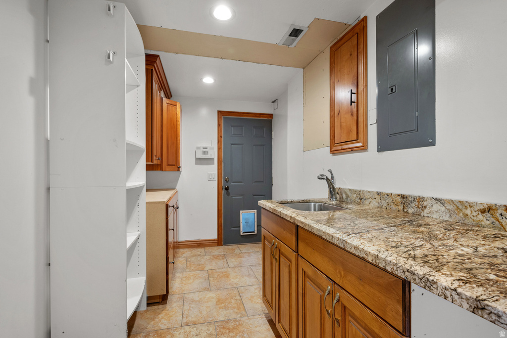 6479 W KINGS DR West Valley City, UT 84128