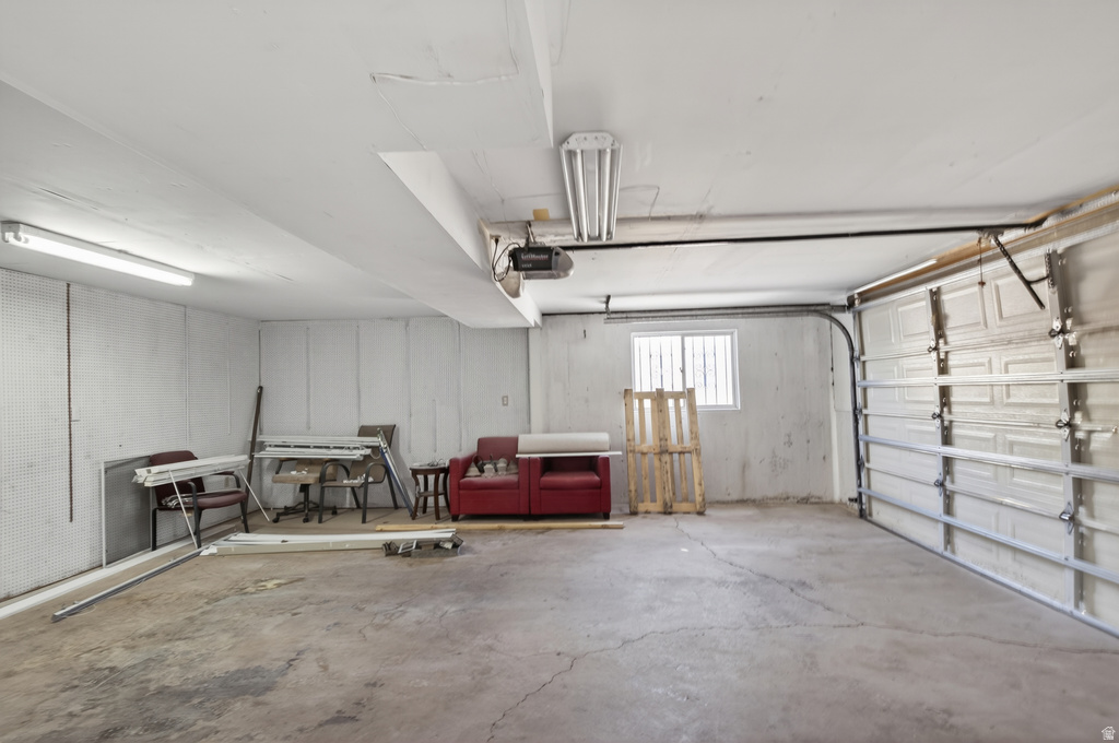 1932 W SIR JAMES DR Salt Lake City, UT 84116