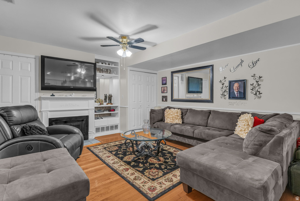 1674 N HICKORY LN Provo, UT 84604