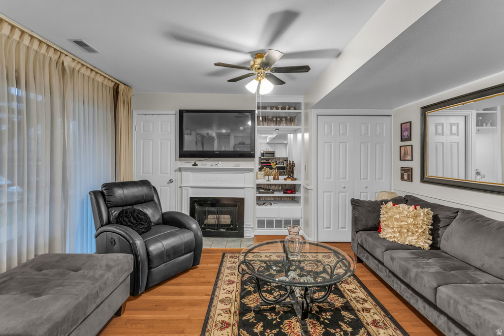 1674 N HICKORY LN Provo, UT 84604