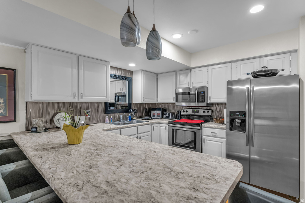 1674 N HICKORY LN Provo, UT 84604