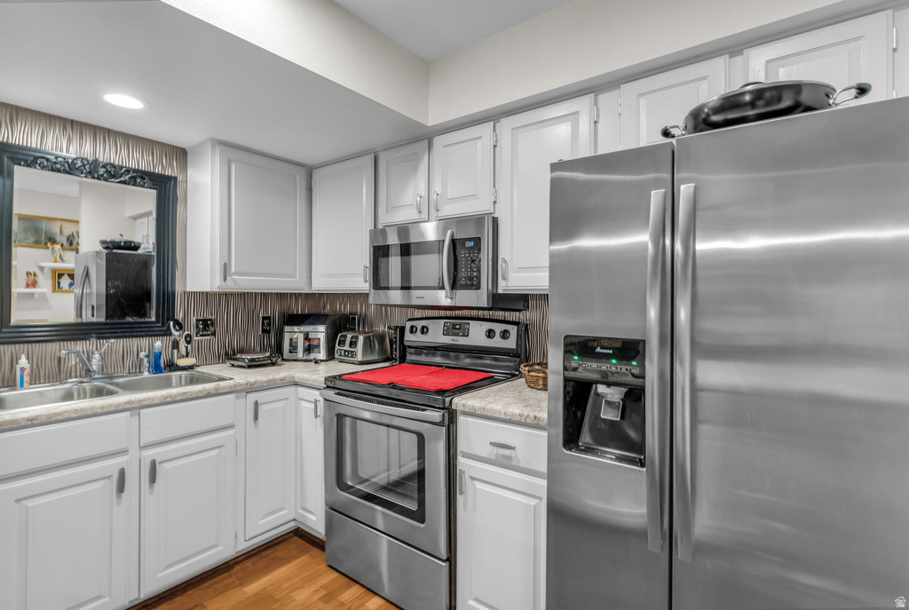 1674 N HICKORY LN Provo, UT 84604