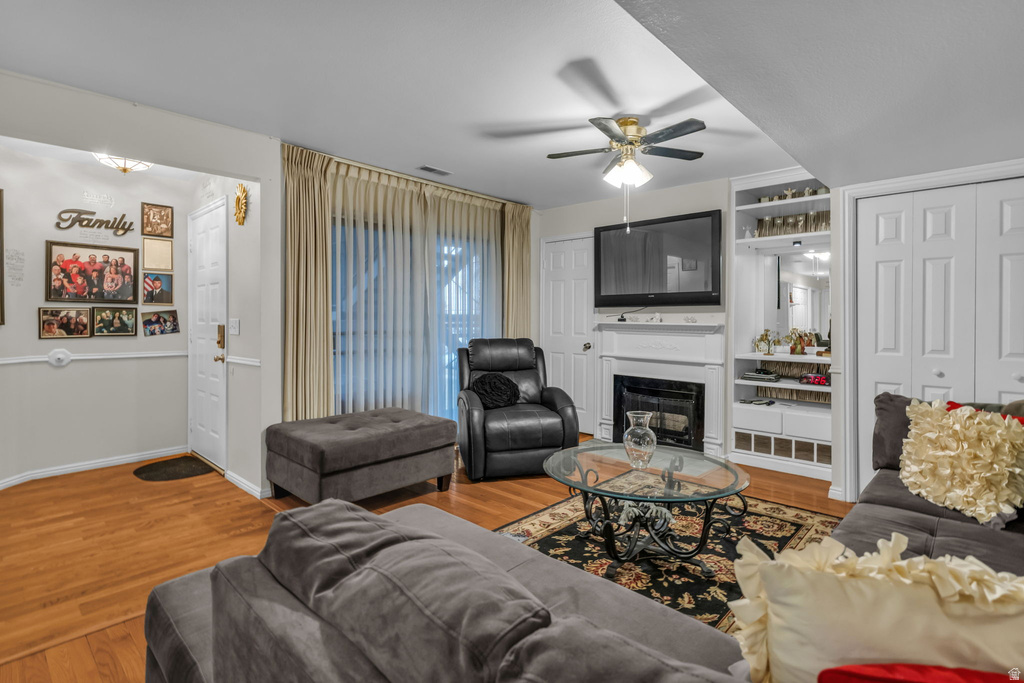 1674 N HICKORY LN Provo, UT 84604