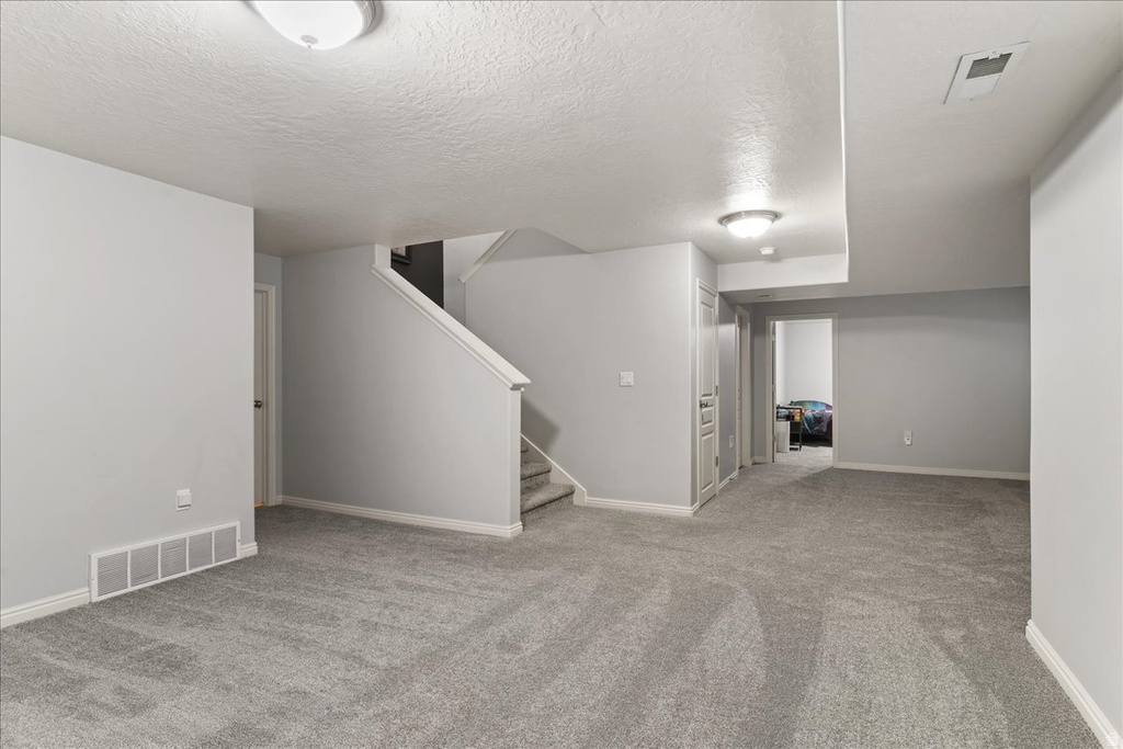 173 E FOREHAND LN Lehi, UT 84043
