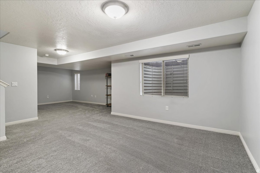 173 E FOREHAND LN Lehi, UT 84043