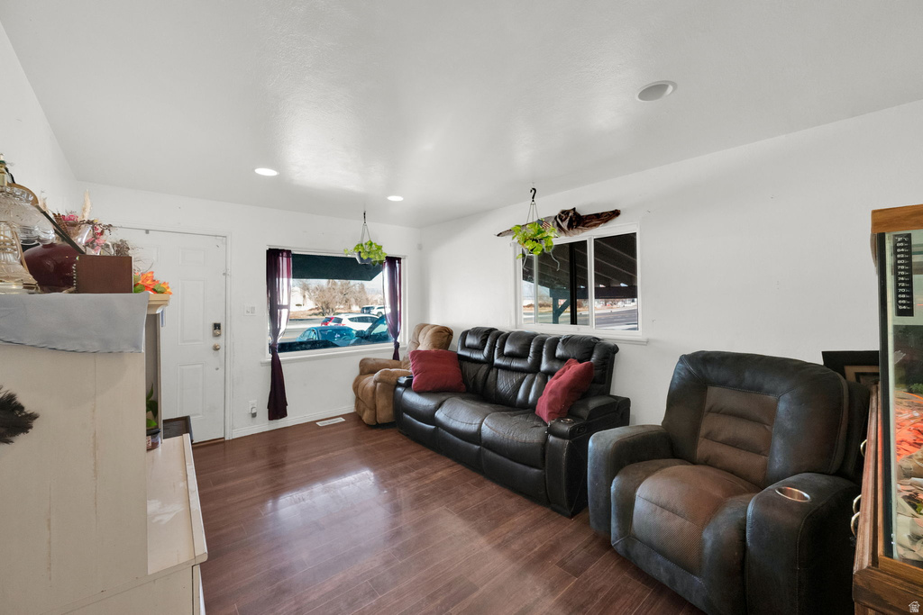 4135 W 4715 S Kearns, UT 84118