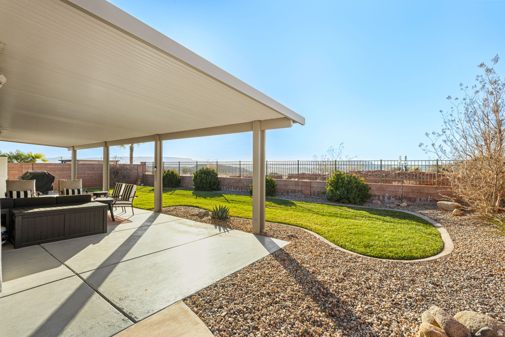 2948 E SLICK ROCK RD Washington, UT 84780