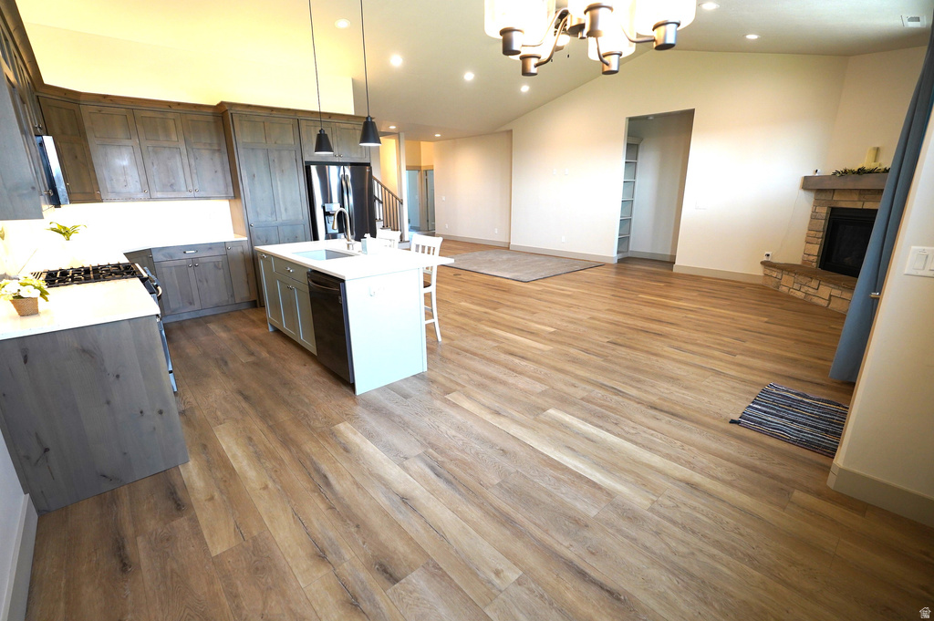 759 W FOX MEADOW DR Pleasant View, UT 84414