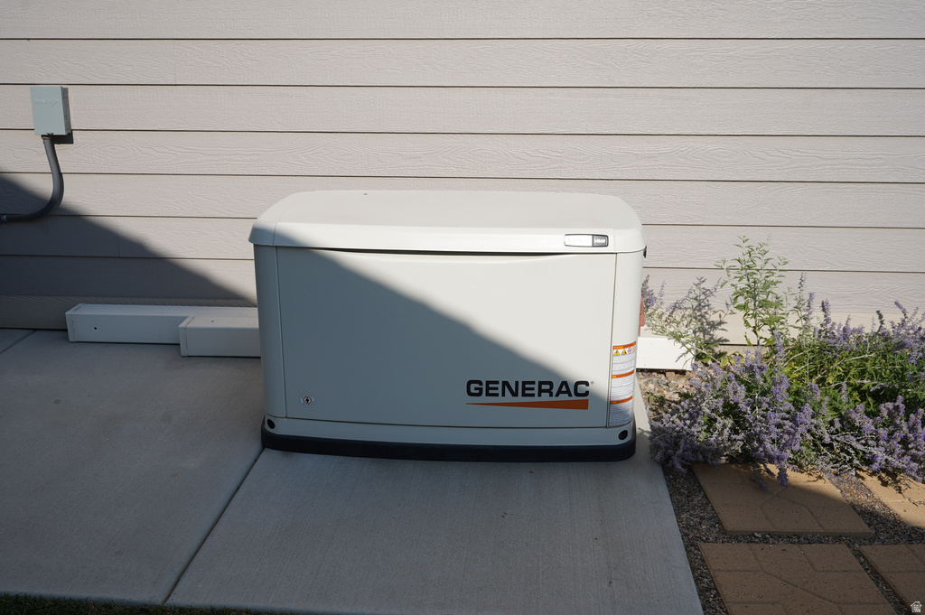 759 W FOX MEADOW DR Pleasant View, UT 84414