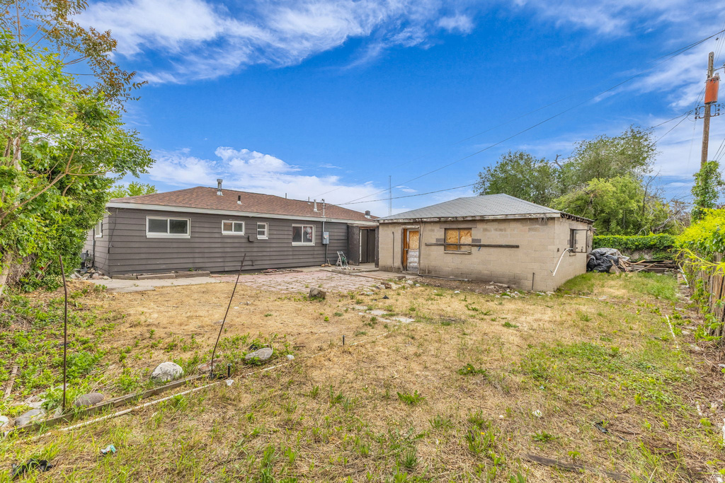 4587 W 5100 S Kearns, UT 84118