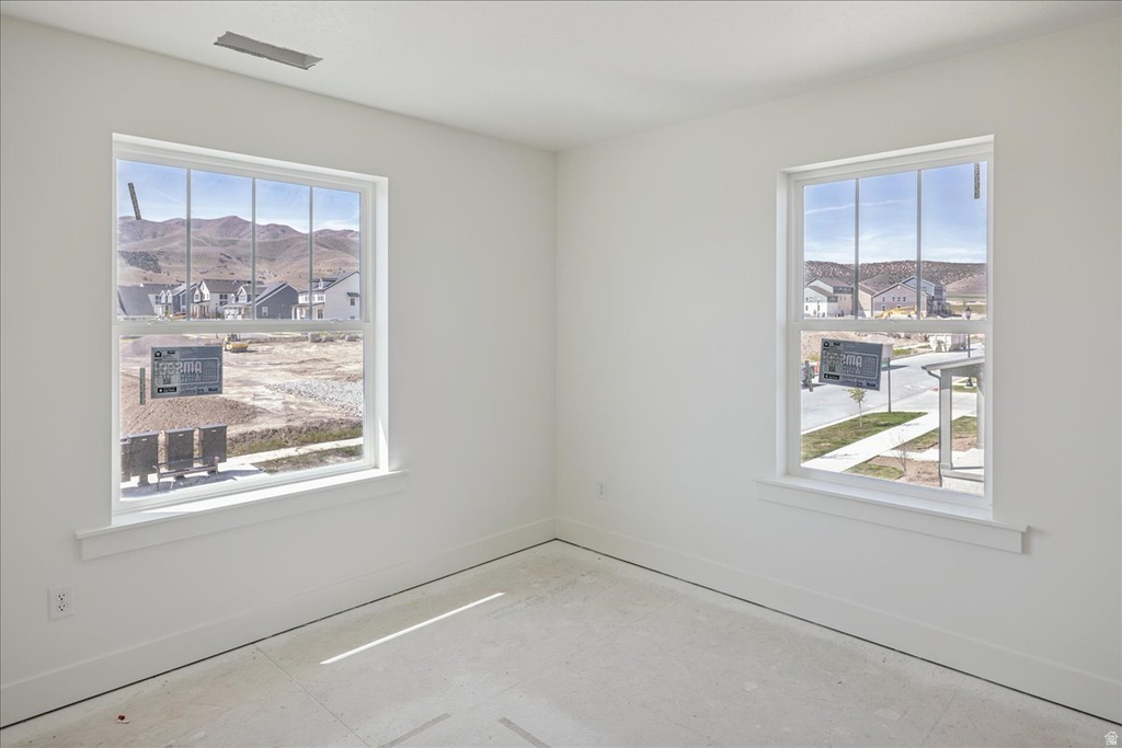 822 W CAROLINE DR #214 Saratoga Springs, UT 84045