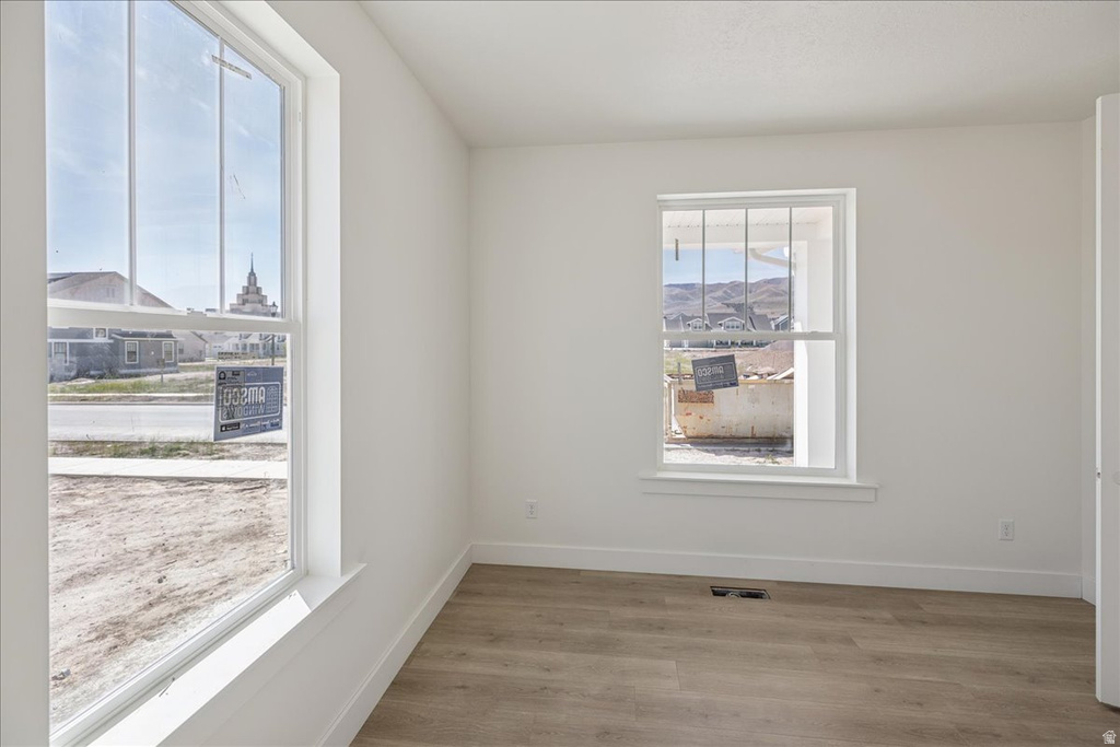 822 W CAROLINE DR #214 Saratoga Springs, UT 84045