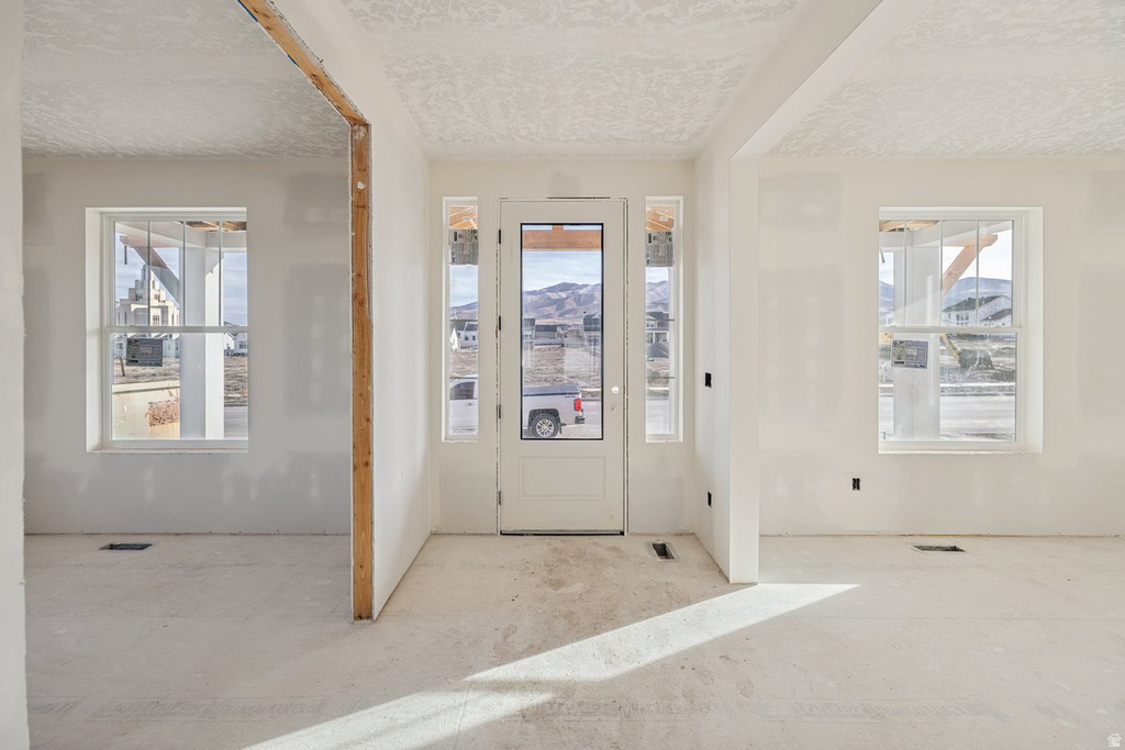 822 W CAROLINE DR #214 Saratoga Springs, UT 84045