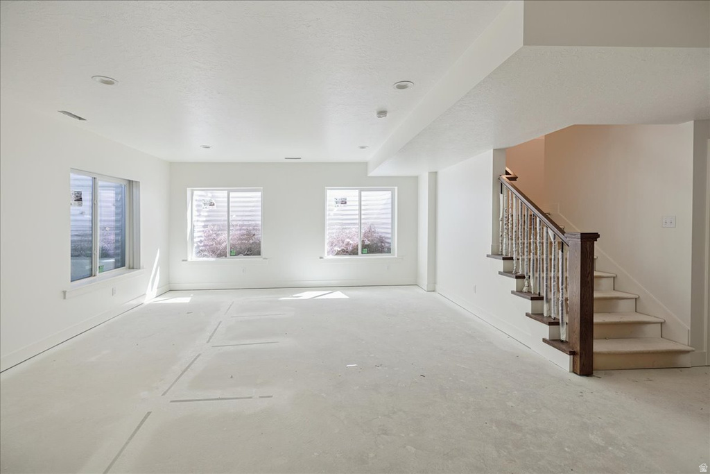 822 W CAROLINE DR #214 Saratoga Springs, UT 84045