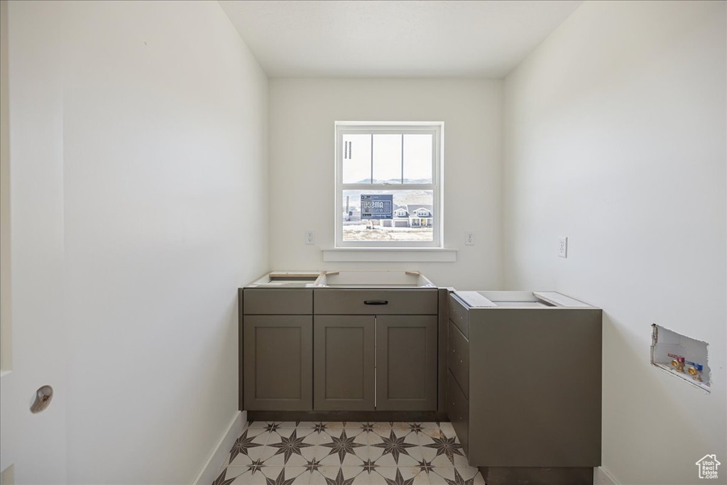 822 W CAROLINE DR #214 Saratoga Springs, UT 84045