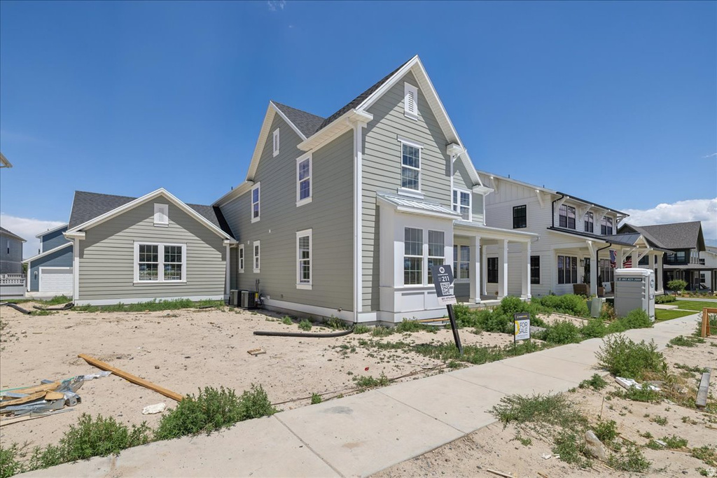 858 CAROLINE W DR photo 2