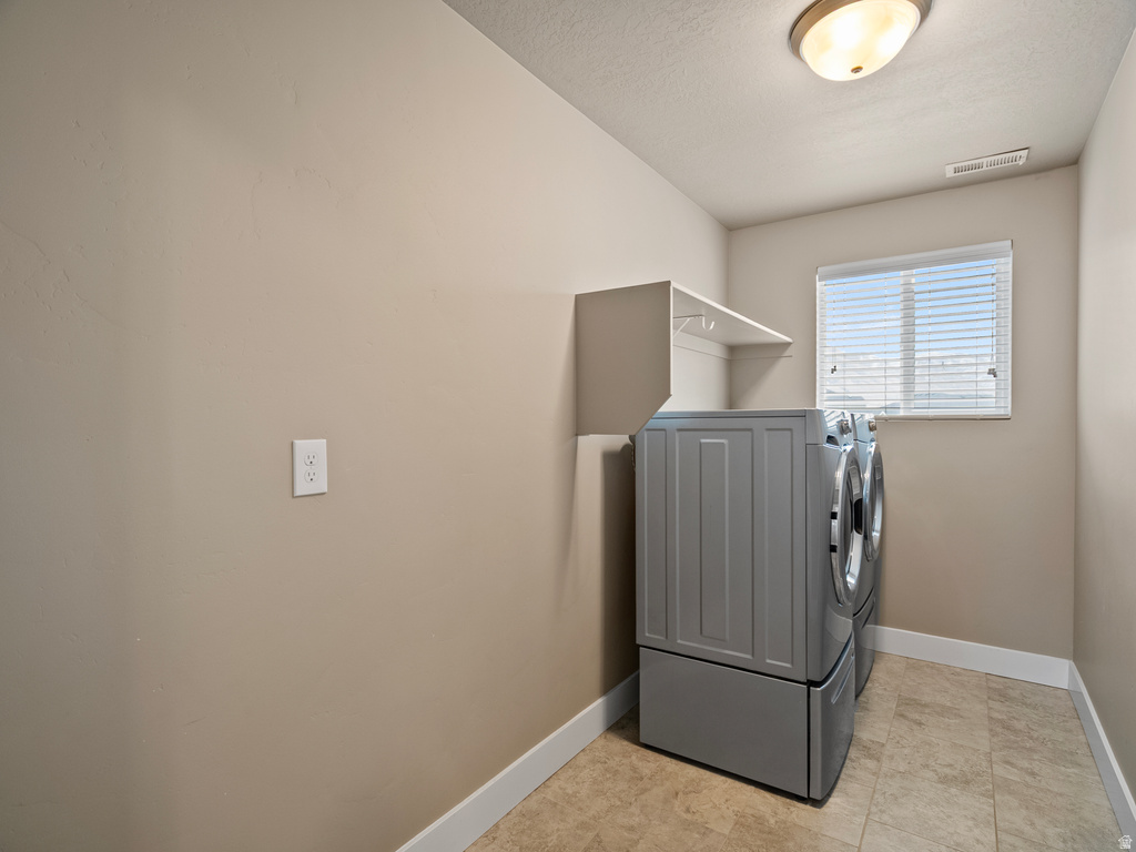 5108 N STRATFORD DR Stansbury Park, UT 84074