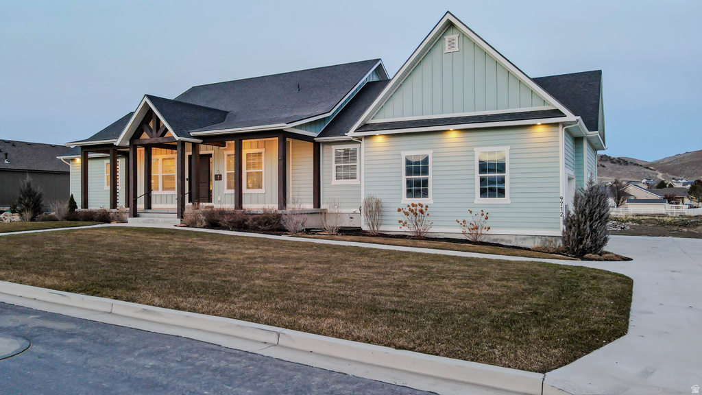 9712 N VANDE WAY #215 Eagle Mountain, UT 84005