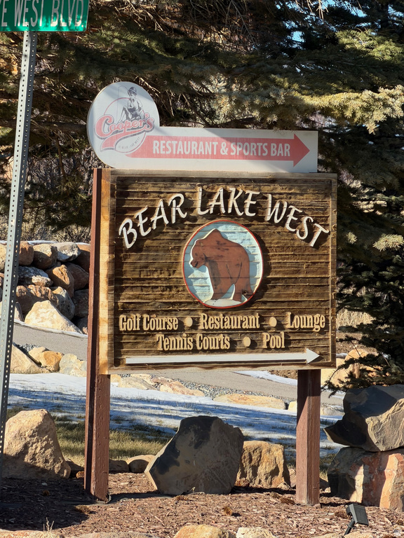 2665 N ELK HOLLOW DR Garden City, UT 84028