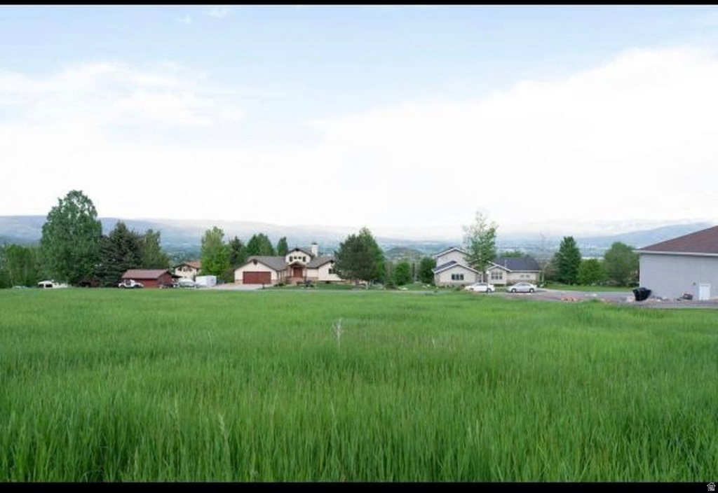 335 N ALPENHOF CIR Midway, UT 84049