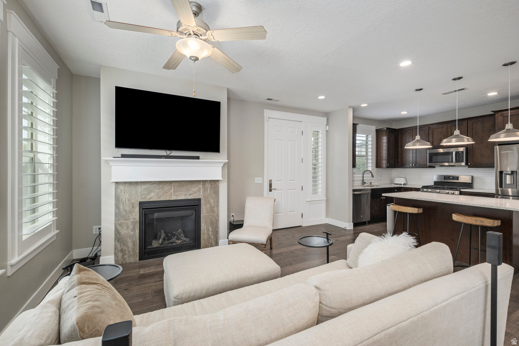 262 E SANDY SAGE WAY Sandy, UT 84070