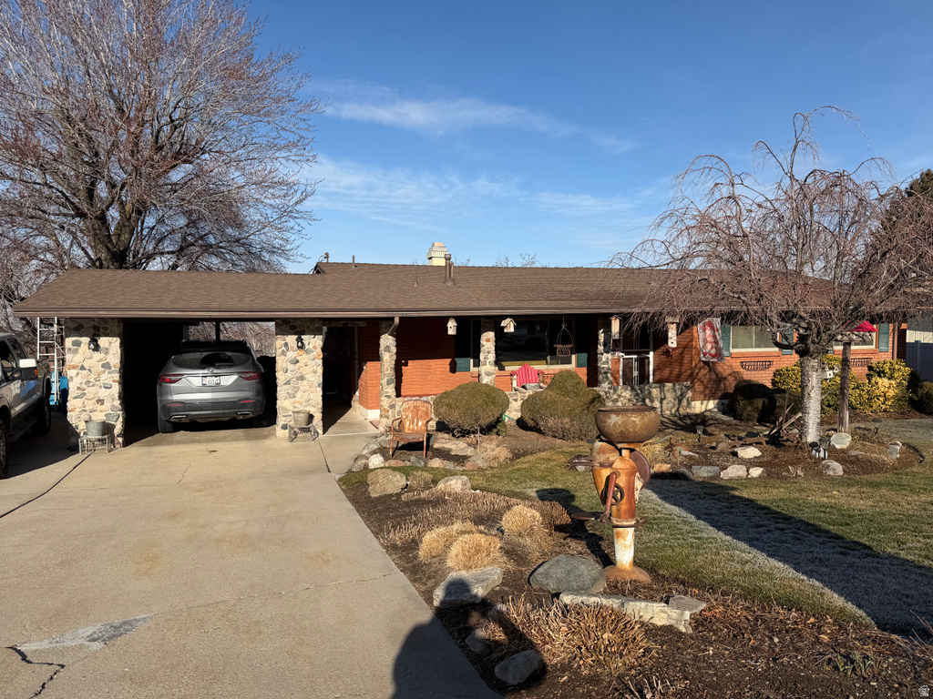 2550 S PEACH ST Perry, UT 84302