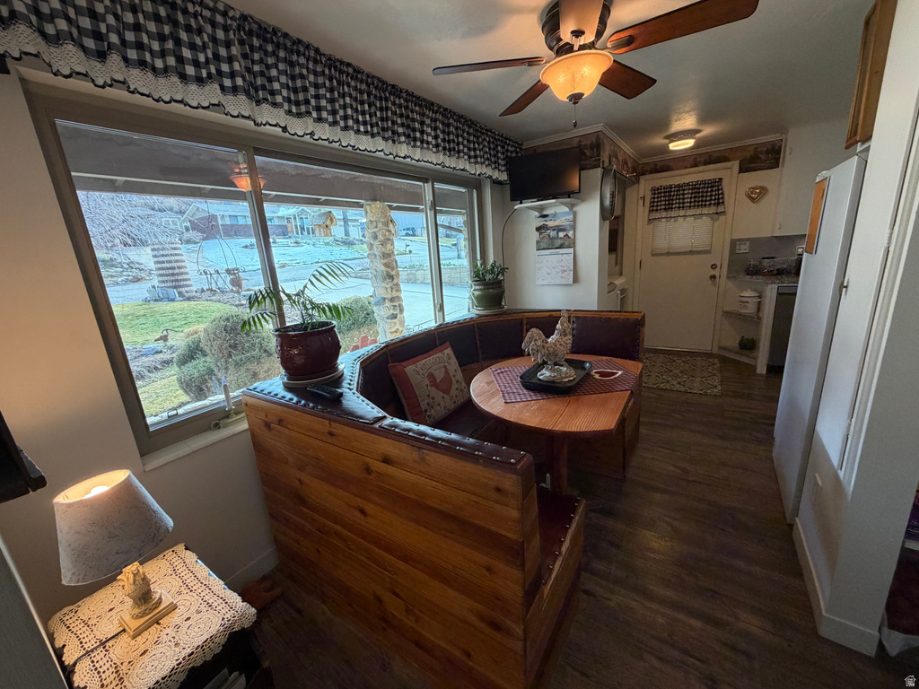 2550 S PEACH ST Perry, UT 84302