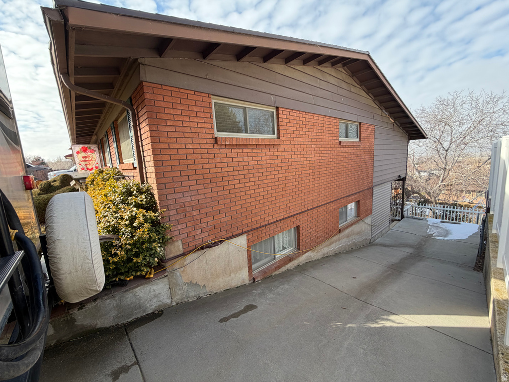 2550 S PEACH ST Perry, UT 84302