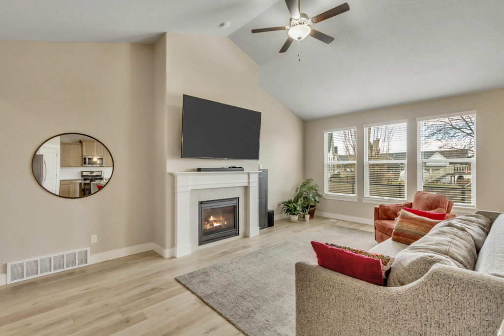 88 S 850 E Salem, UT 84653