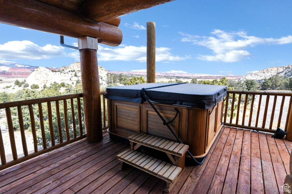 630 E BULLBERRY LN Teasdale, UT 84773