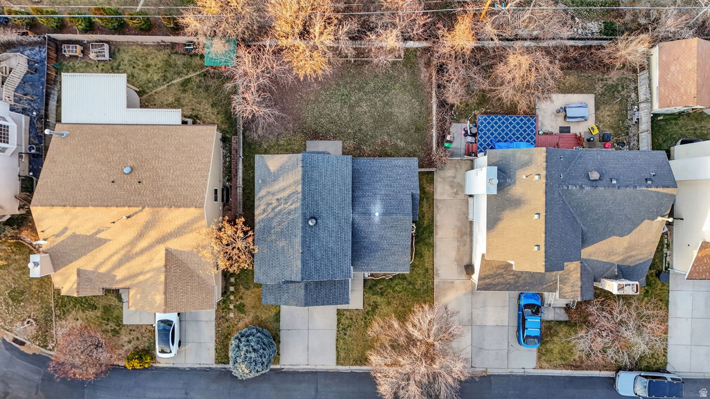 1561 E AMBLEWOOD LN Millcreek, UT 84124