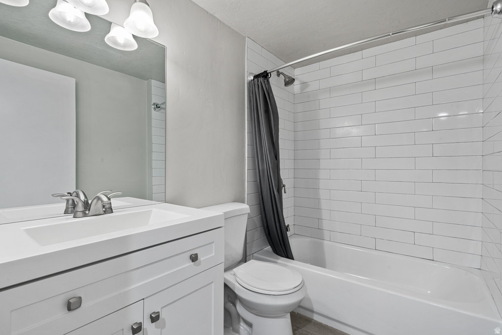 652 W GARDENIA DR Midvale, UT 84047