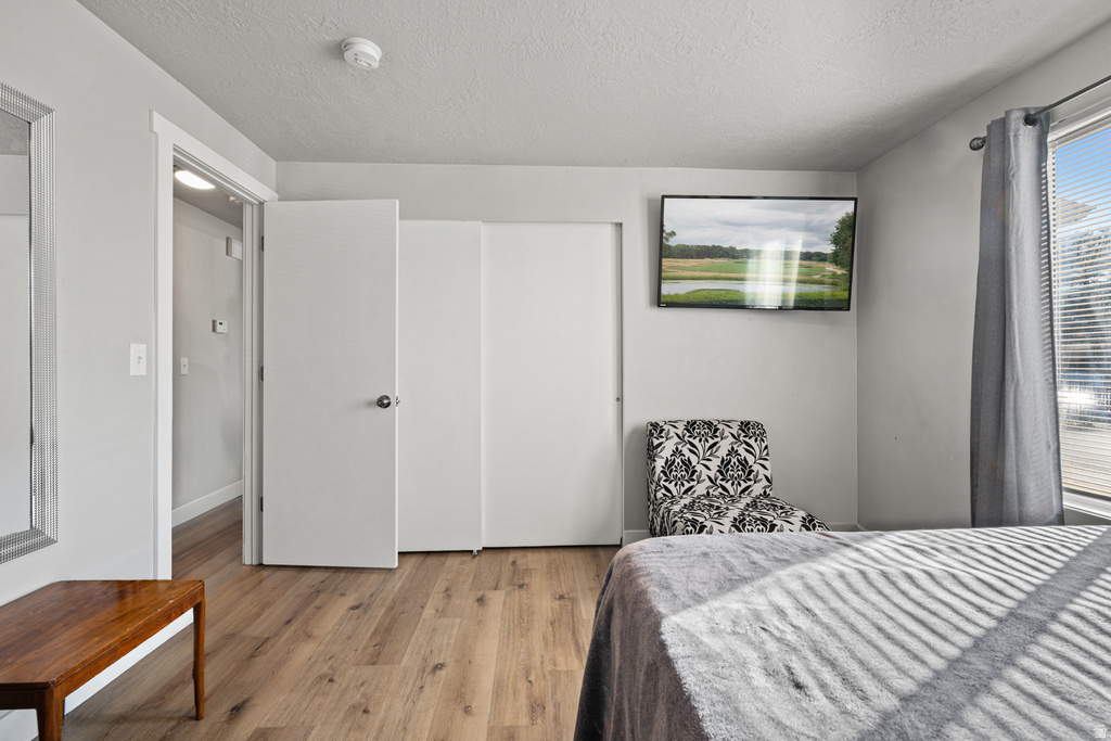 652 W GARDENIA DR Midvale, UT 84047