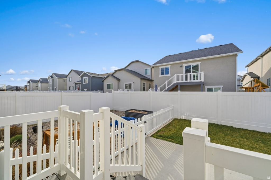 1683 S HAVEN PKWY West Haven, UT 84401