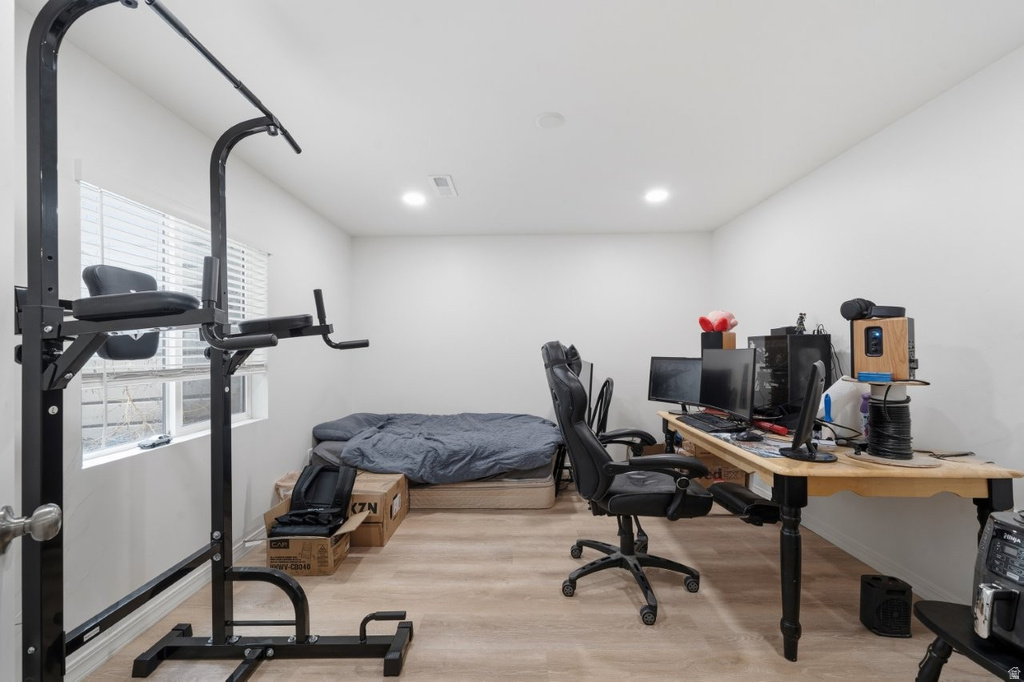 1683 S HAVEN PKWY West Haven, UT 84401