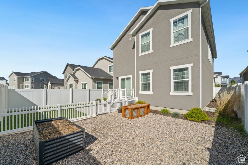 1683 S HAVEN PKWY West Haven, UT 84401