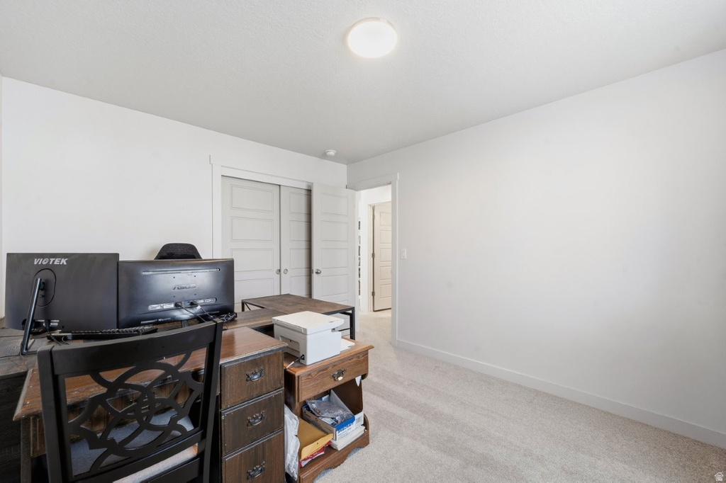 1683 S HAVEN PKWY West Haven, UT 84401