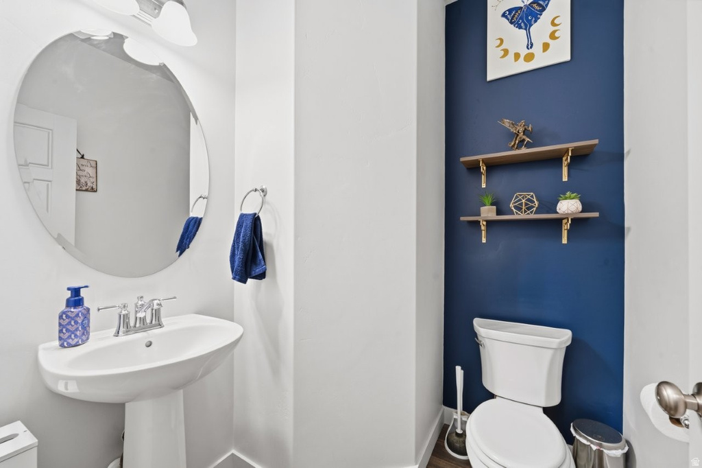 1683 S HAVEN PKWY West Haven, UT 84401