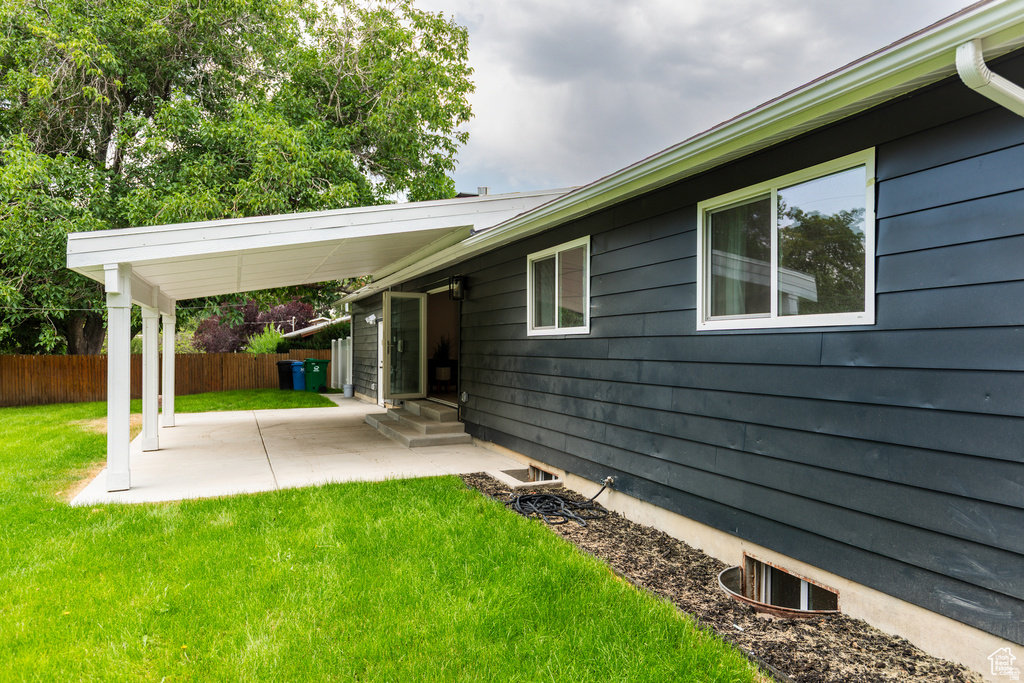 1578 E DELAWARE LN Holladay, UT 84117