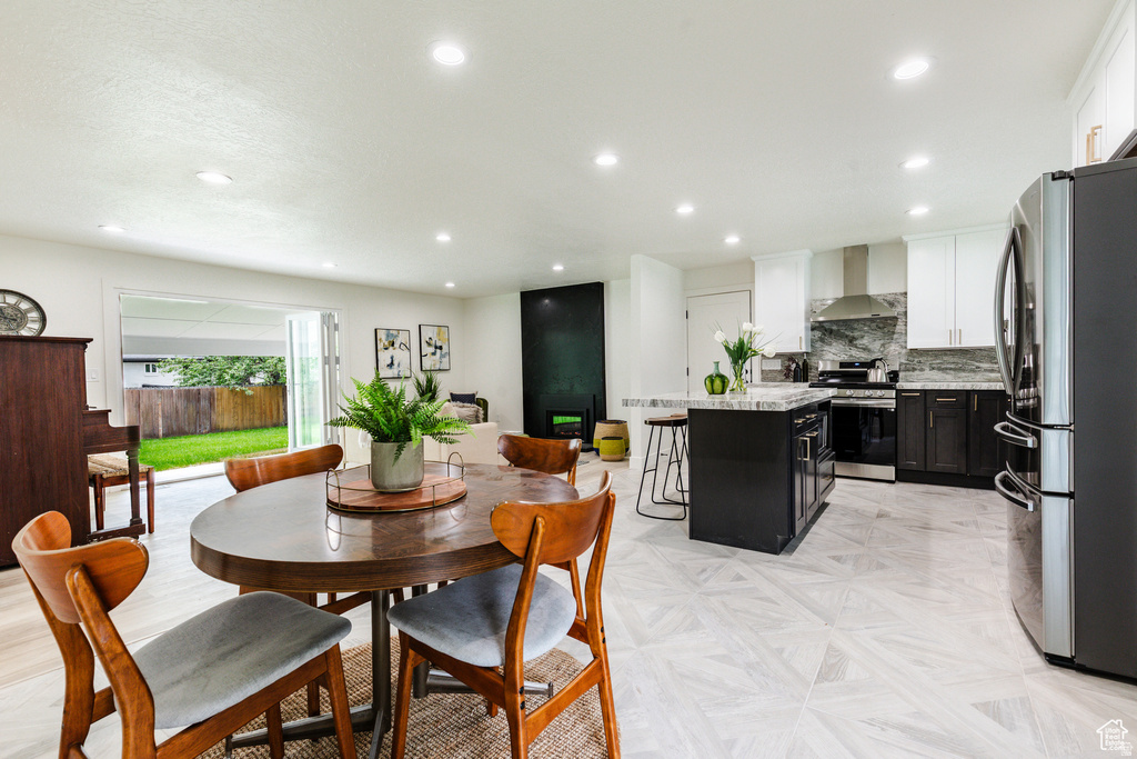 1578 E DELAWARE LN Holladay, UT 84117