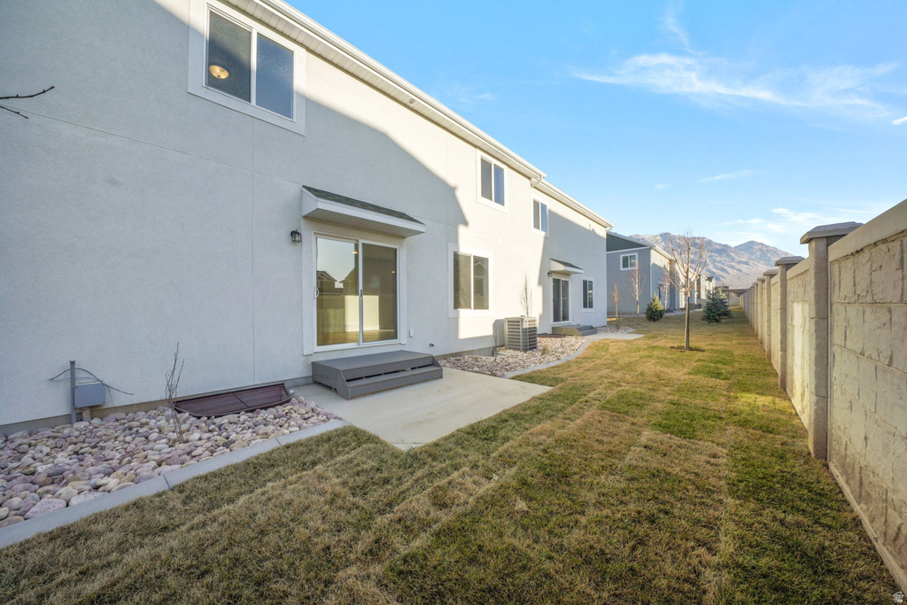 943 N 215 W Santaquin, UT 84655