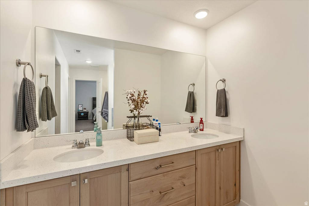 4252 W ANASAZI PARK CT Riverton, UT 84096