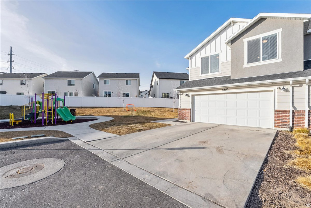 4252 W ANASAZI PARK CT Riverton, UT 84096