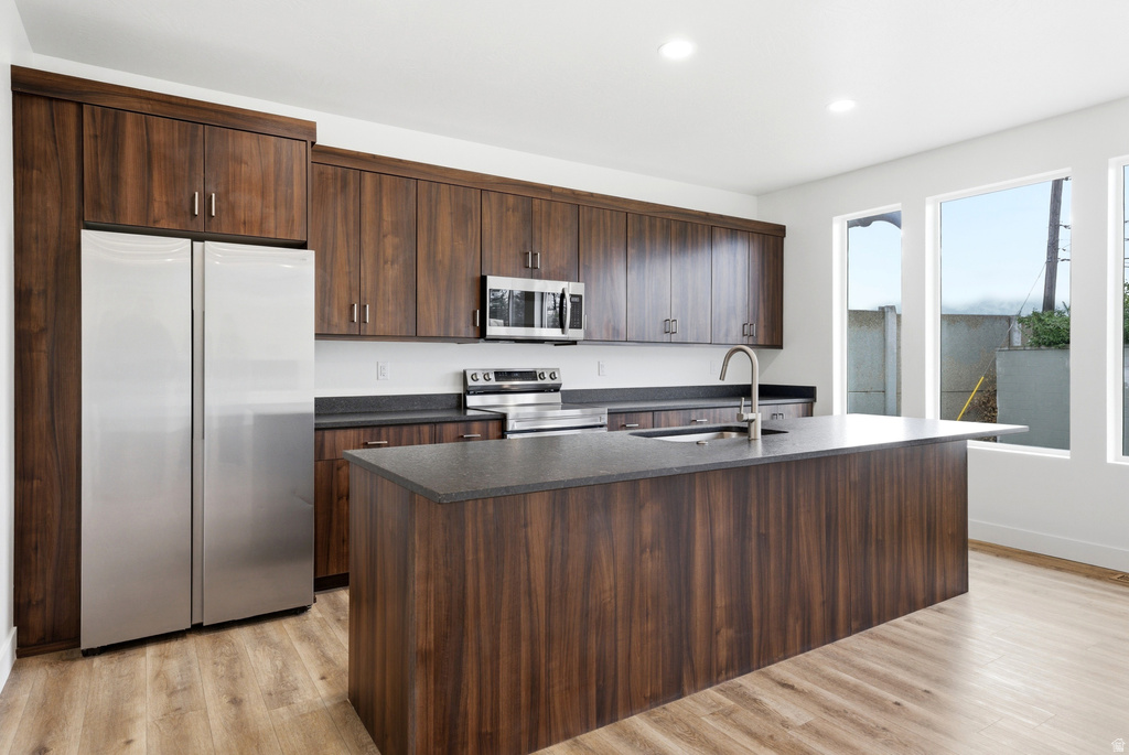 2397 W MARVS CV West Valley City, UT 84119