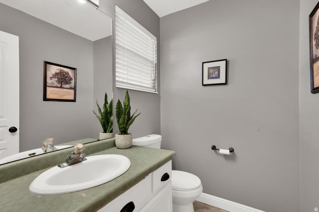 56 W 200 N Centerville, UT 84014