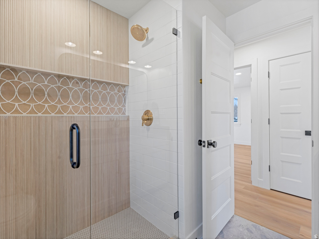 2095 E ROLLING KNOLLS WAY Salt Lake City, UT 84121