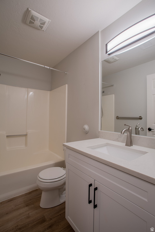 1460 E HIGHLAND COVE LN #124 Millcreek, UT 84106